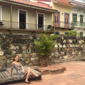 Meet your Posher, Melissa